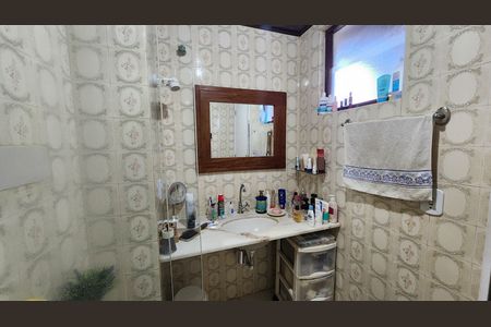 Apartamento para alugar com 120m², 3 quartos e 2 vagas Apartamento para alugar com 120m², 3 quartos e 2 vagasBanheiro da Suíte
