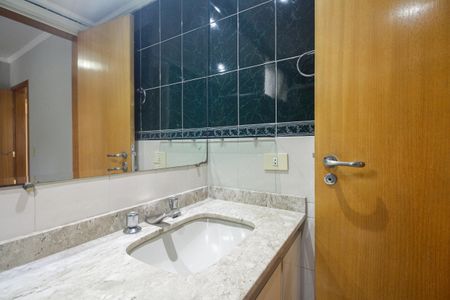 Apartamento à venda com 82m², 3 quartos e 1 vagaBanheiro Suíte