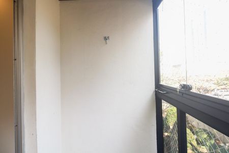 Apartamento à venda com 82m², 3 quartos e 1 vagaVaranda