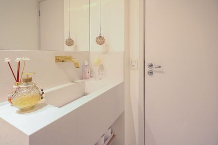 Apartamento à venda com 75m², 2 quartos e 2 vagas Apartamento à venda com 75m², 2 quartos e 2 vagasLavabo