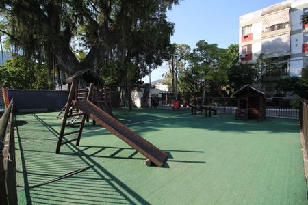 Apartamento à venda com 66m², 3 quartos e 1 vagaÁrea comum