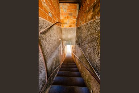 Casa à venda com 180m², 2 quartos e sem vaga Casa à venda com 180m², 2 quartos e sem vagaEntrada