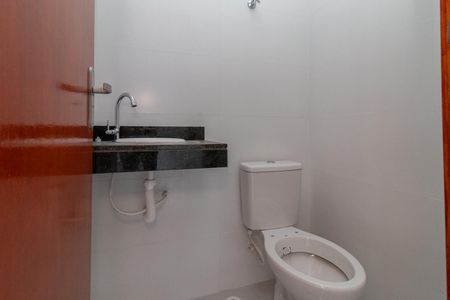 Casa de condomínio à venda com 91m², 2 quartos e 1 vagaBanheiro Social