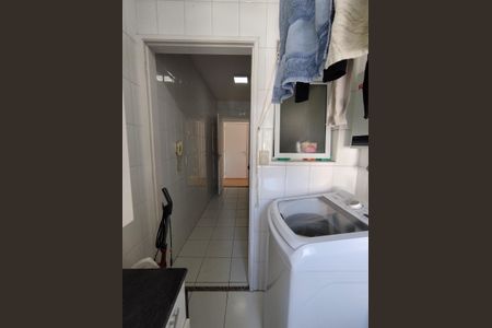 Apartamento à venda com 60m², 3 quartos e 1 vagaÁrea de Serviço