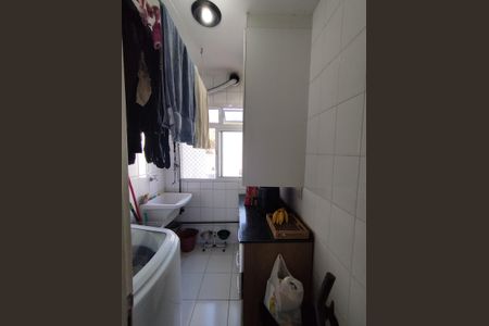Apartamento à venda com 60m², 3 quartos e 1 vagaÁrea de Serviço