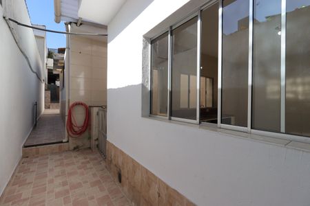 Casa para alugar com 40m², 1 quarto e sem vagaQuintal