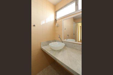 Apartamento à venda com 125m², 3 quartos e 1 vagaBanheiro 2