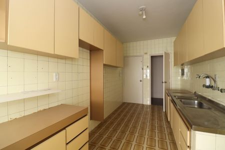 Apartamento à venda com 125m², 3 quartos e 1 vagaCozinha