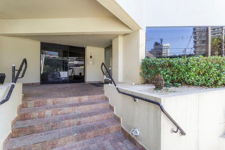 Apartamento à venda com 45m², 1 quarto e 1 vagaFachada