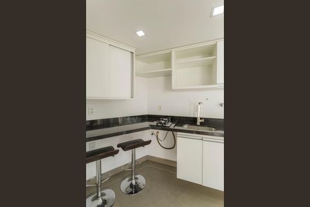 Apartamento à venda com 45m², 1 quarto e 1 vagaSala/Cozinha