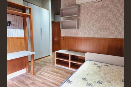 Casa à venda com 407m², 4 quartos e 2 vagas