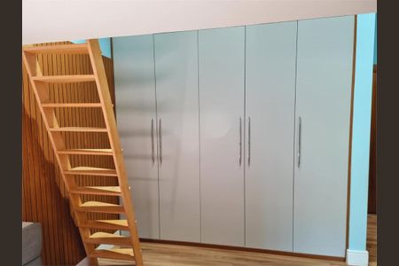 Casa à venda com 407m², 4 quartos e 2 vagas