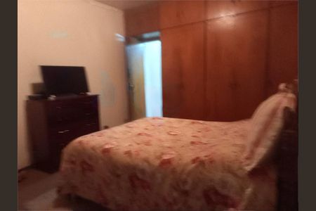 Casa à venda com 228m², 3 quartos e 2 vagas