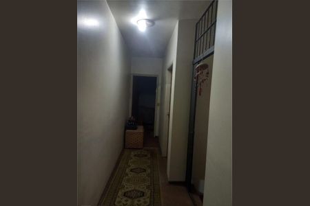 Casa à venda com 228m², 3 quartos e 2 vagas