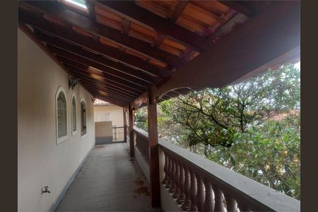 Casa à venda com 228m², 3 quartos e 2 vagas