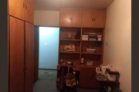 Casa à venda com 228m², 3 quartos e 2 vagas