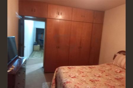 Casa à venda com 228m², 3 quartos e 2 vagas