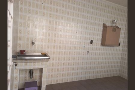 Casa à venda com 228m², 3 quartos e 2 vagas