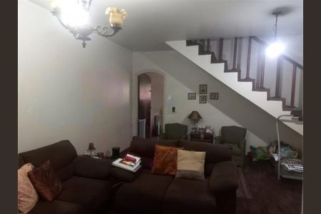 Casa à venda com 228m², 3 quartos e 2 vagas