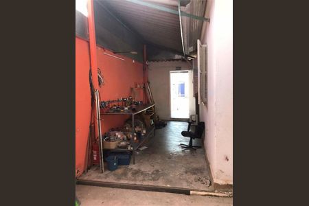 Casa à venda com 180m², 2 quartos e 2 vagas