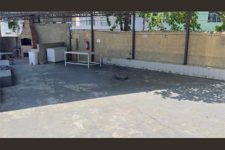 Apartamento à venda com 58m², 2 quartos e 1 vaga