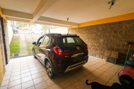 Casa à venda com 287m², 3 quartos e 4 vagas Casa à venda com 287m², 3 quartos e 4 vagasGaragem