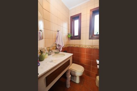 Casa à venda com 287m², 3 quartos e 4 vagas Casa à venda com 287m², 3 quartos e 4 vagasLavabo