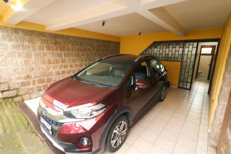 Casa à venda com 287m², 3 quartos e 4 vagas Casa à venda com 287m², 3 quartos e 4 vagasGaragem