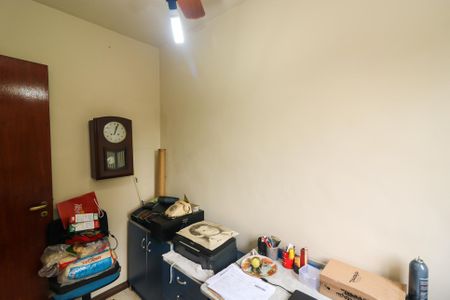 Casa à venda com 287m², 3 quartos e 4 vagas Casa à venda com 287m², 3 quartos e 4 vagasQuarto de Serviço