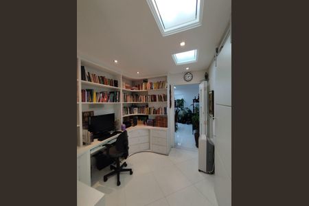 Sala de Leitura de apartamento à venda com 3 quartos, 174m² em Aclimação, São Paulo