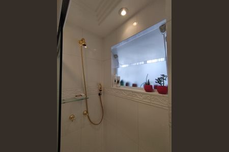 Apartamento à venda com 174m², 3 quartos e 2 vagas Apartamento à venda com 174m², 3 quartos e 2 vagasBanheiro da Suíte 2