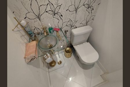 Apartamento à venda com 174m², 3 quartos e 2 vagas Apartamento à venda com 174m², 3 quartos e 2 vagasLavabo