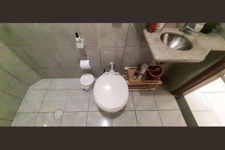 Casa à venda com 196m², 3 quartos e 3 vagas Casa à venda com 196m², 3 quartos e 3 vagasLavabo da Sala