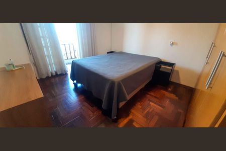 Casa à venda com 196m², 3 quartos e 3 vagas Casa à venda com 196m², 3 quartos e 3 vagasSuíte