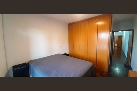 Casa à venda com 196m², 3 quartos e 3 vagas Casa à venda com 196m², 3 quartos e 3 vagasSuíte