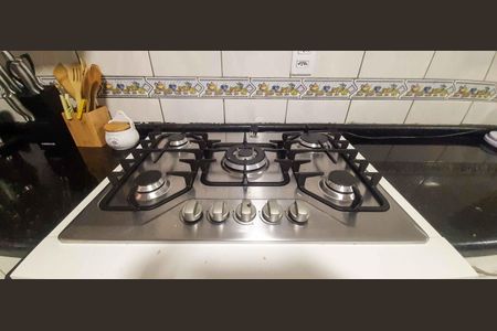 Casa à venda com 196m², 3 quartos e 3 vagas Casa à venda com 196m², 3 quartos e 3 vagasCozinha