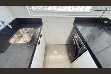 Apartamento à venda com 80m², 3 quartos e 2 vagasÁrea de Serviço