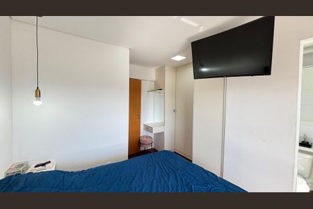 Apartamento à venda com 80m², 3 quartos e 2 vagasSuíte