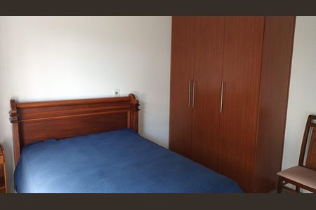 Casa de condomínio para alugar com 336m², 4 quartos e 4 vagasQuarto 3