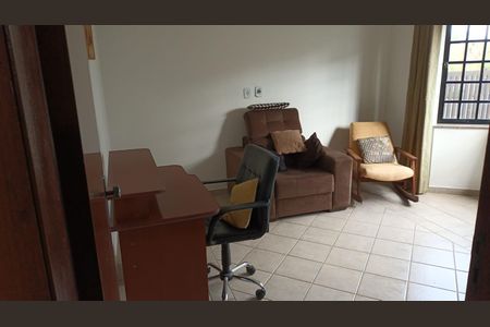 Casa de condomínio para alugar com 336m², 4 quartos e 4 vagasQuarto 1
