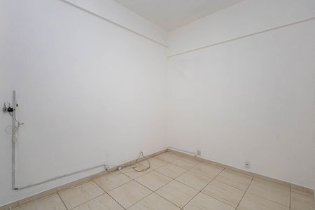 Apartamento à venda com 30m², 1 quarto e sem vaga Apartamento à venda com 30m², 1 quarto e sem vagaSala