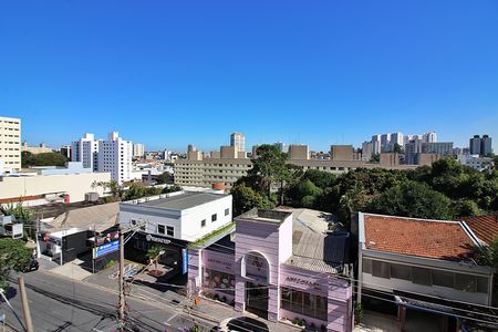 Apartamento à venda com 220m², 3 quartos e 2 vagasQuarto 1 Vista