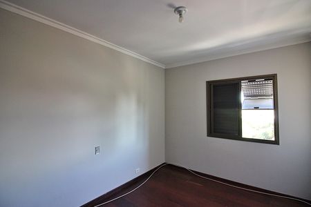 Apartamento à venda com 220m², 3 quartos e 2 vagasQuarto 2