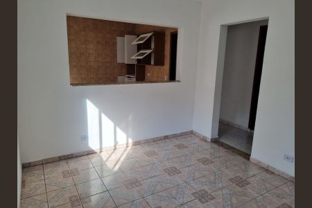 Casa para alugar com 2 quartos, 50m² em Jardim Maria Virginia, São Paulo