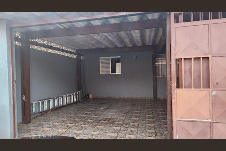 Garagem de casa para alugar com 2 quartos, 50m² em Jardim Maria Virginia, São Paulo