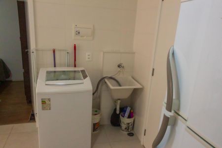 Apartamento à venda com 38m², 1 quarto e sem vagaCozinha e Área de Serviço