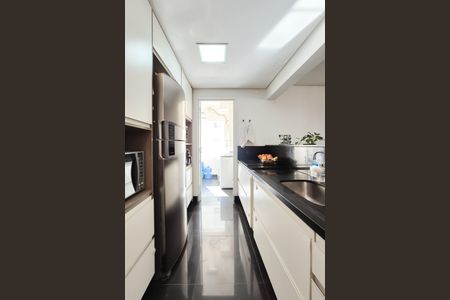 Apartamento à venda com 104m², 3 quartos e 2 vagasCozinha