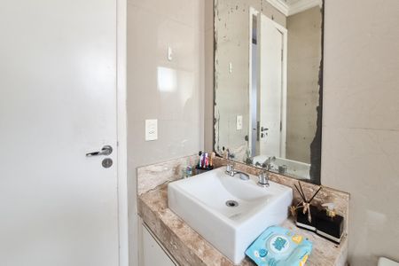 Apartamento à venda com 104m², 3 quartos e 2 vagasBanheiro da Suíte