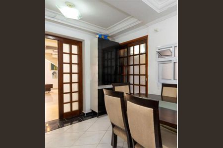 Casa de condomínio à venda com 120m², 3 quartos e 1 vaga