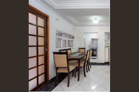 Casa de condomínio à venda com 120m², 3 quartos e 1 vaga